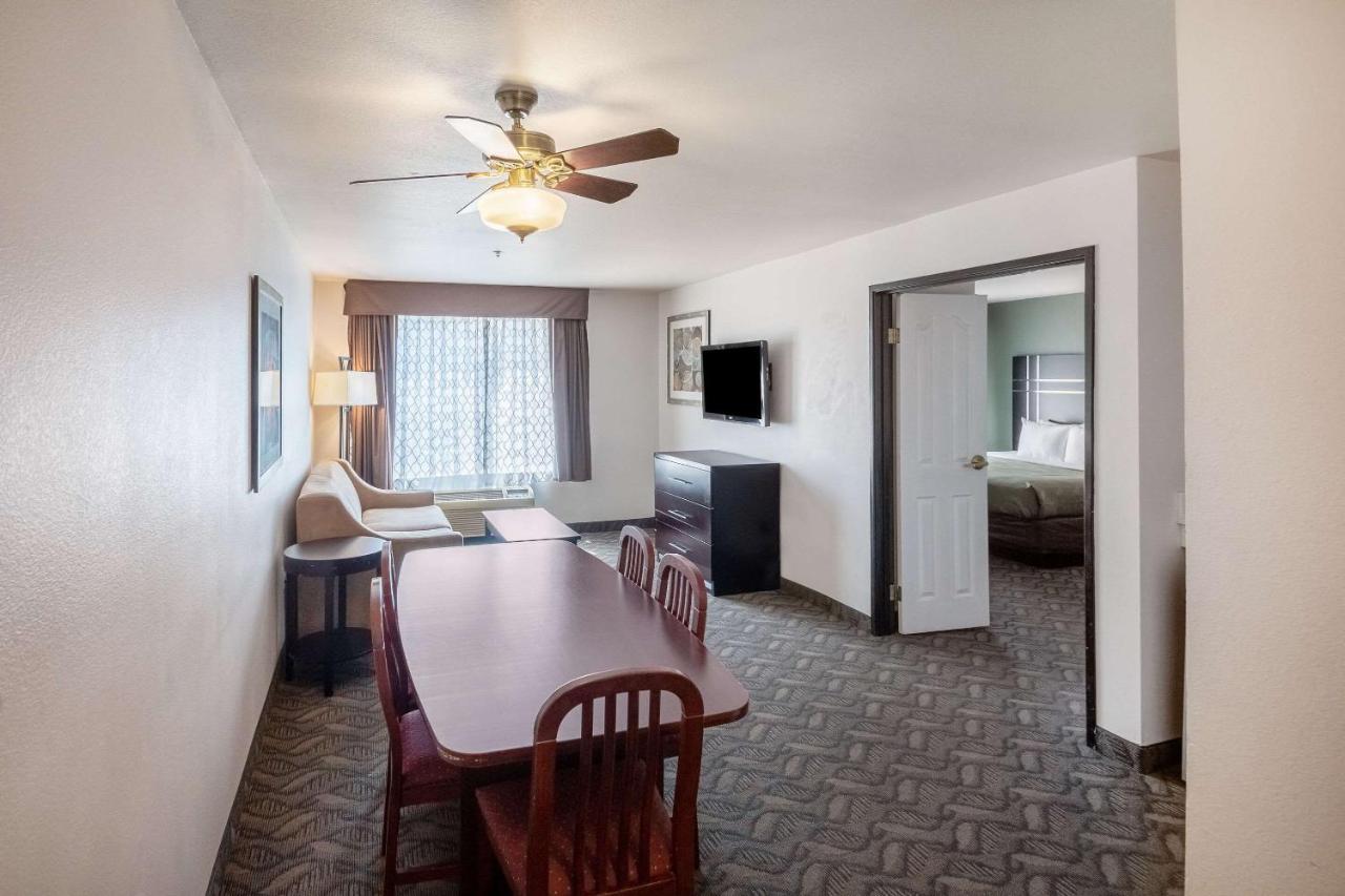Quality Inn & Suites Airport West Salt Lake City Eksteriør billede